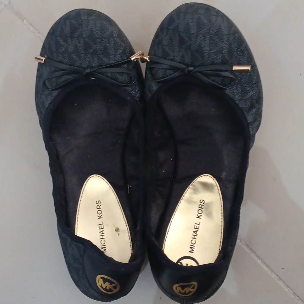 MK ballerinas